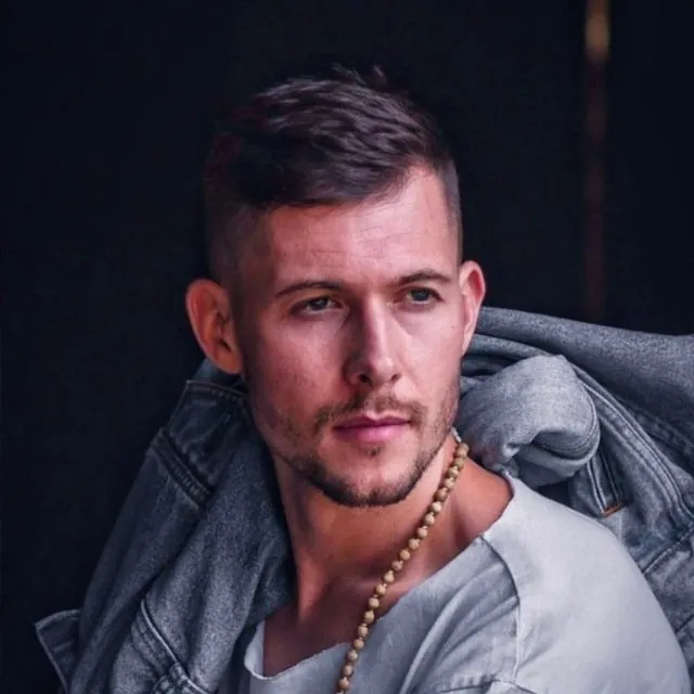Mateo, co-founder of ONYX